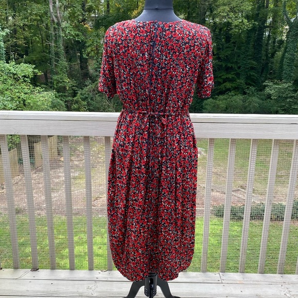 Floral Red Midi Dress - Picture 4 of 12